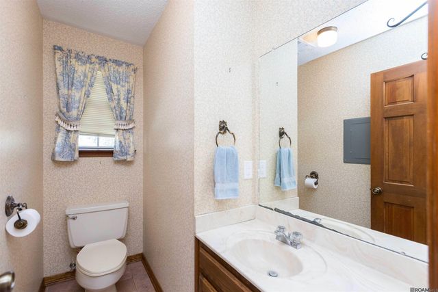 6631 Boone Ave, Baton Rouge, LA 70808