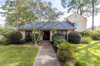 6631 Boone Ave, Baton Rouge, LA 70808