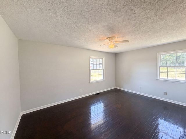 5416 Shipman Road, Hope Mills, NC 28348