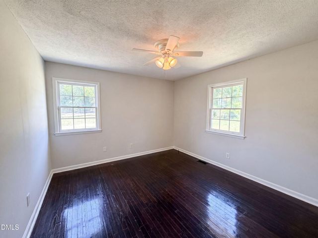 5416 Shipman Road, Hope Mills, NC 28348