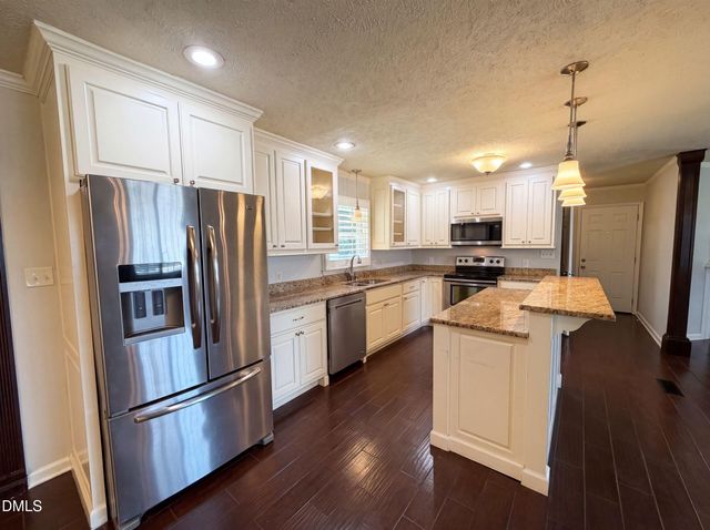 5416 Shipman Road, Hope Mills, NC 28348