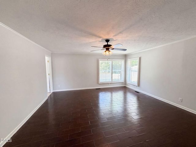 5416 Shipman Road, Hope Mills, NC 28348