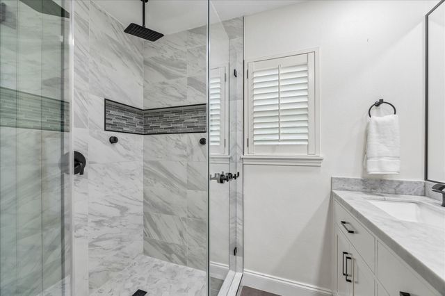 1410 Del Norte Street, Houston, TX 77018