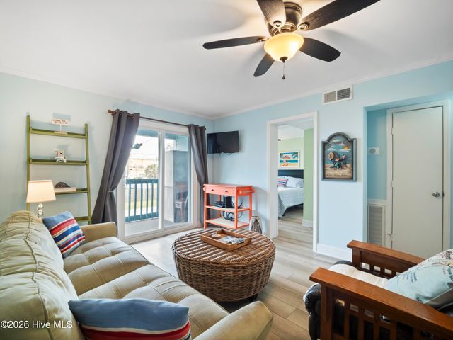 1404 Canal Drive Apt 18, Carolina Beach, NC 28428