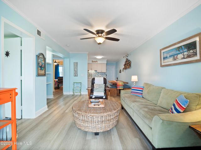 1404 Canal Drive Apt 18, Carolina Beach, NC 28428