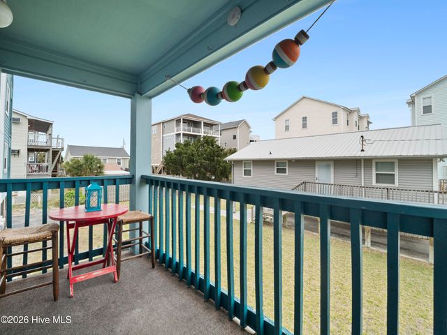 1404 Canal Drive Apt 18, Carolina Beach, NC 28428