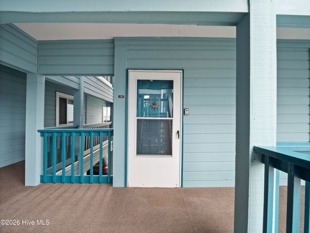1404 Canal Drive Apt 18, Carolina Beach, NC 28428