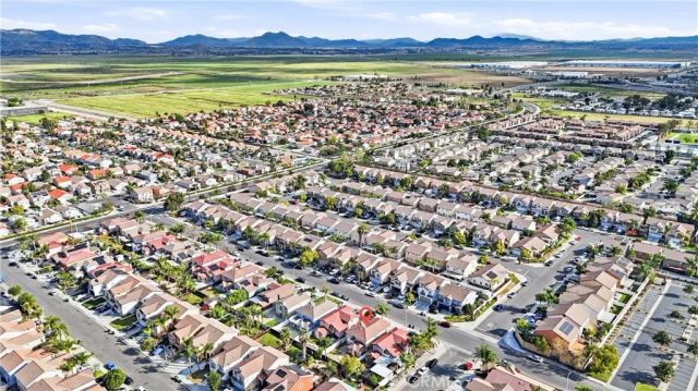 300 Mildred, Perris, CA 92571