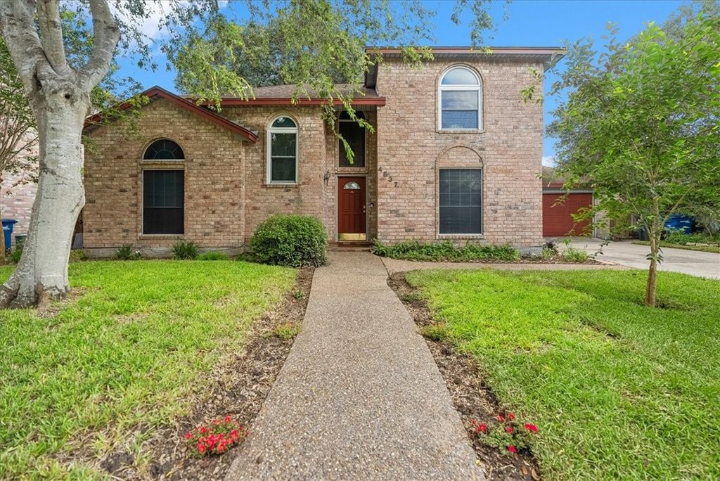 4537 Silver Hollow Dr, Corpus Christi, TX 78413