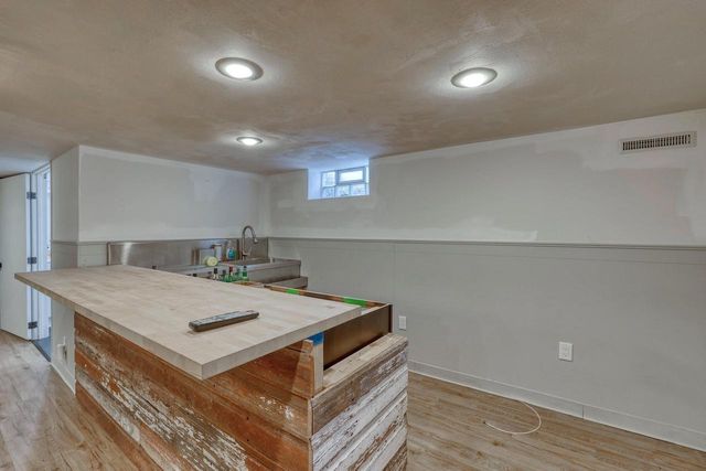 10545 W Pallottine DRIVE, Greenfield, WI 53228