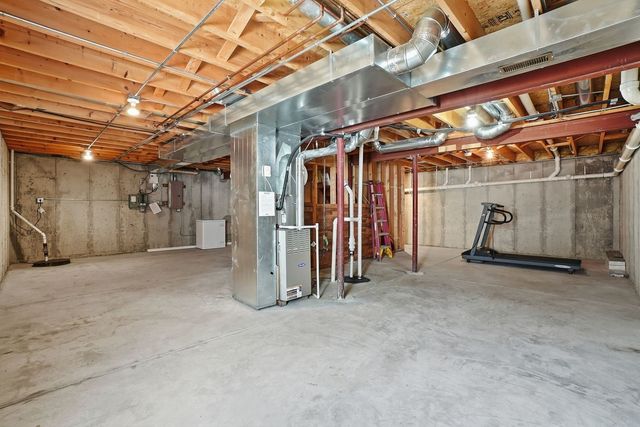 1208 Violet Lane, Joliet, IL 60431