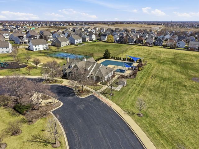 1208 Violet Lane, Joliet, IL 60431