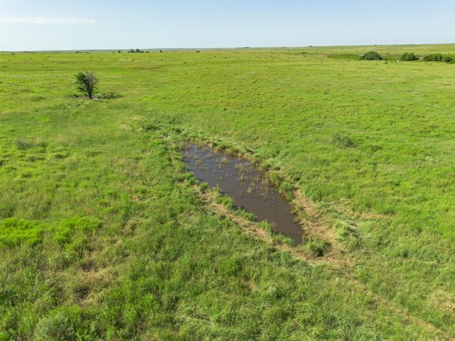 Boomer Place Hotel Rd & CR 22, Claude, TX 79019