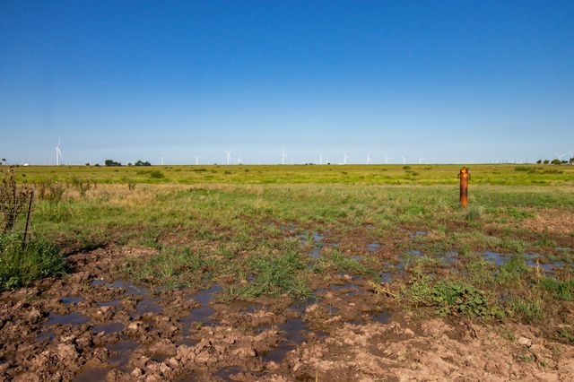 Boomer Place Hotel Rd & CR 22, Claude, TX 79019