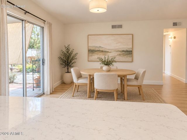2214 W BEHREND Drive, Phoenix, AZ 85027