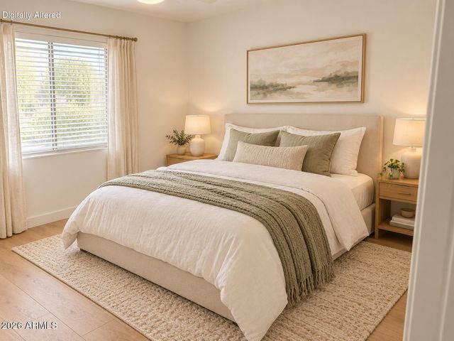 2214 W BEHREND Drive, Phoenix, AZ 85027
