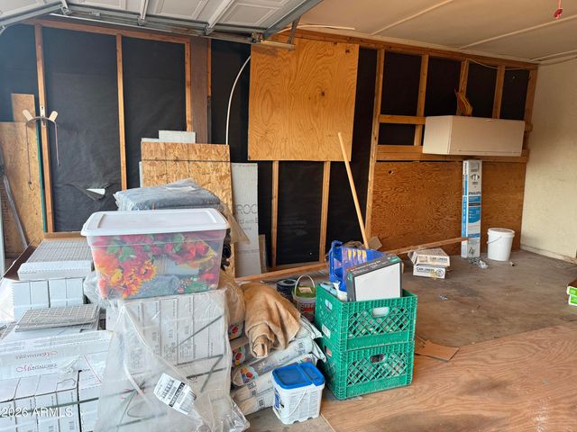 2214 W BEHREND Drive, Phoenix, AZ 85027
