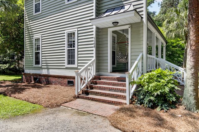 1105 Orangeburg Road, Summerville, SC 29483
