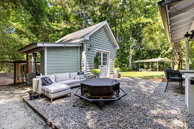 1105 Orangeburg Road, Summerville, SC 29483