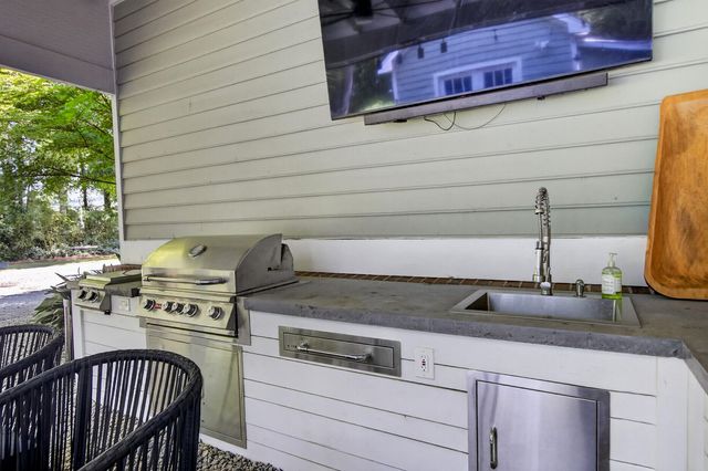 1105 Orangeburg Road, Summerville, SC 29483