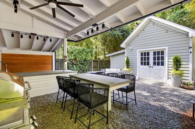 1105 Orangeburg Road, Summerville, SC 29483