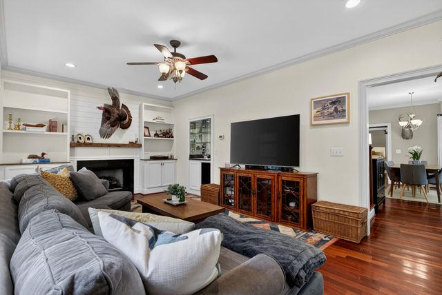 1105 Orangeburg Road, Summerville, SC 29483