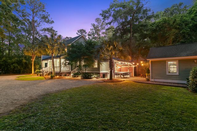 1105 Orangeburg Road, Summerville, SC 29483