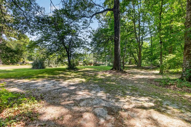 1105 Orangeburg Road, Summerville, SC 29483