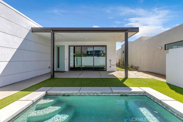 3712 Ambassador Drive, Palm Springs, CA 92262