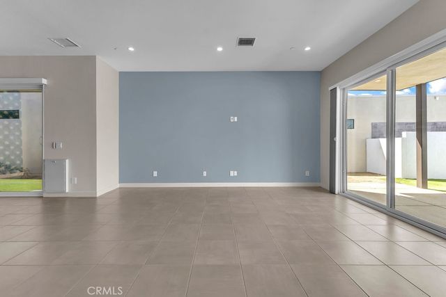3712 Ambassador Drive, Palm Springs, CA 92262