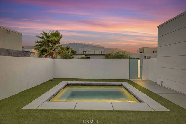 3712 Ambassador Drive, Palm Springs, CA 92262