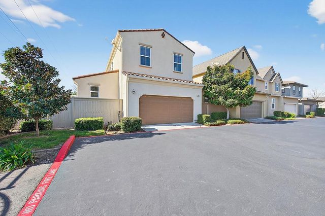 1591 Bonanza Ln, Folsom, CA 95630