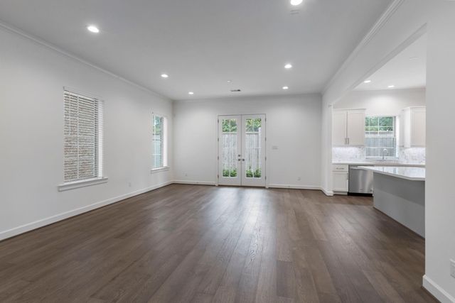 106 Cinder Berry Street, The Woodlands, TX 77384