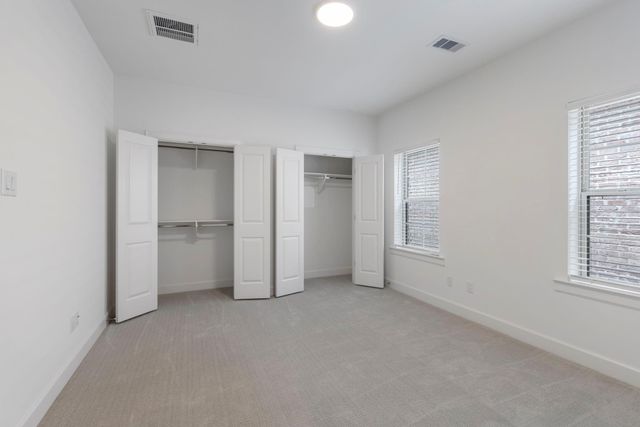 106 Cinder Berry Street, The Woodlands, TX 77384