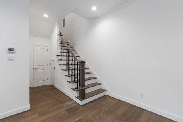 106 Cinder Berry Street, The Woodlands, TX 77384