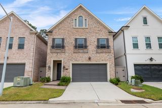 106 Cinder Berry Street, The Woodlands, TX 77384