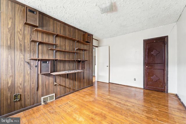 1744 S EDGEWOOD ST, Philadelphia, PA 19142