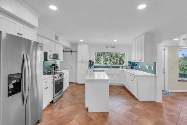 1015 BAYSHORE DRIVE, Terra Ceia, FL 34250