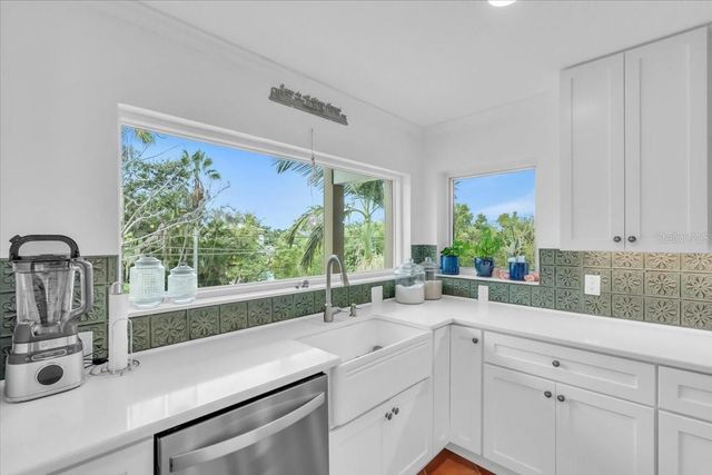 1015 BAYSHORE DRIVE, Terra Ceia, FL 34250