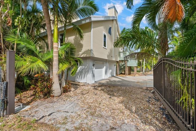 1015 BAYSHORE DRIVE, Terra Ceia, FL 34250