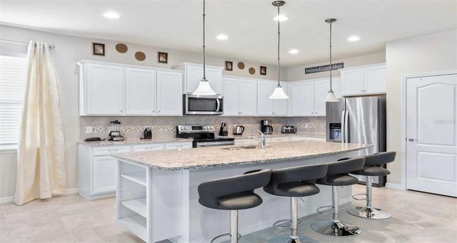 2401 LUXOR DRIVE, Kissimmee, FL 34747