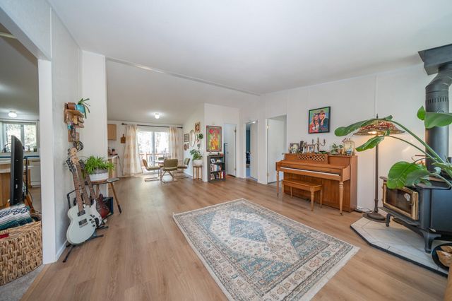 17414 S Malloy Prairie Rd, Cheney, WA 99004