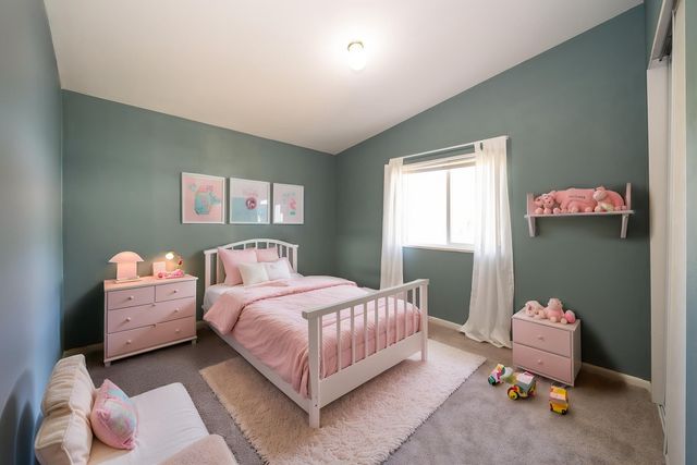 17414 S Malloy Prairie Rd, Cheney, WA 99004