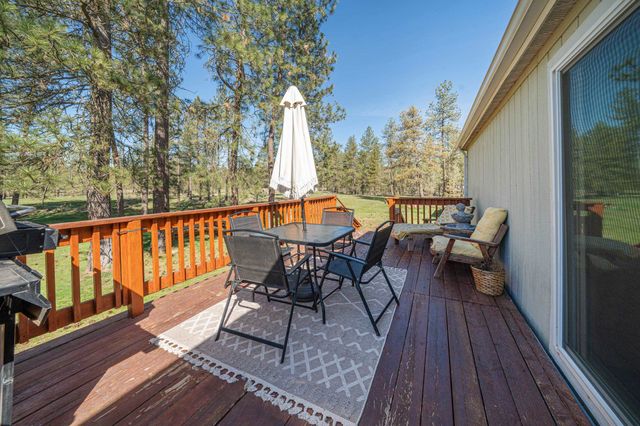 17414 S Malloy Prairie Rd, Cheney, WA 99004