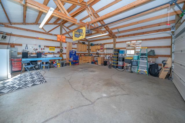 17414 S Malloy Prairie Rd, Cheney, WA 99004