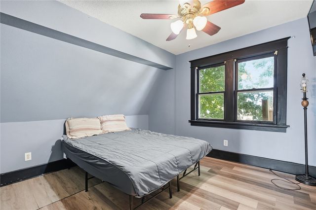 1024 D Avenue NW, Cedar Rapids, IA 52405
