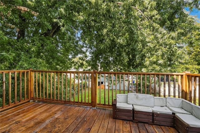 1024 D Avenue NW, Cedar Rapids, IA 52405