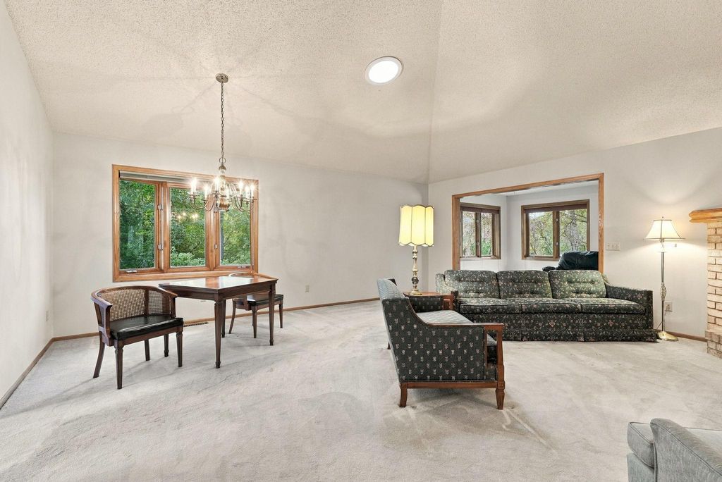 1053 Royal Court, Shoreview, MN 55126 — photo 5