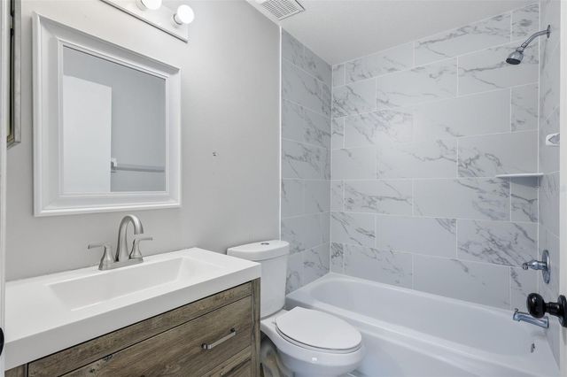 1960 AQUARIUS COURT, Oviedo, FL 32765