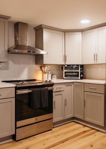 1271 State Route 208, Wallkill, NY 12589